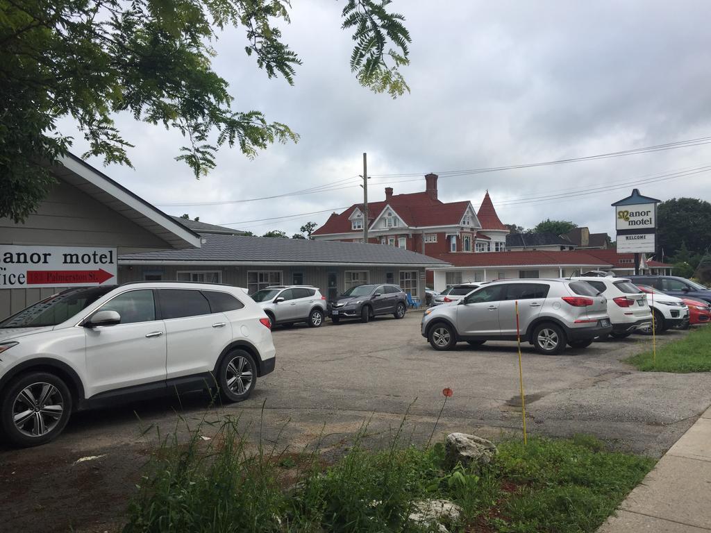 Manor Motel Southampton Ngoại thất bức ảnh